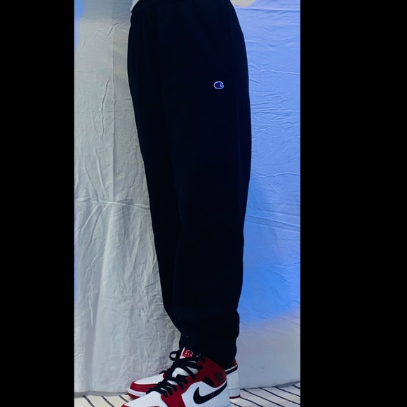 -Black Champion Sweatpants- - Picture 2 of 5
